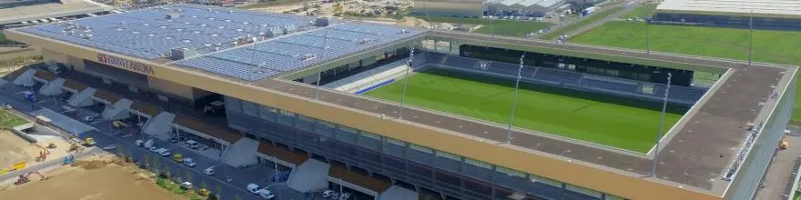 Stadion erőmű a Tissot Aréna tetején